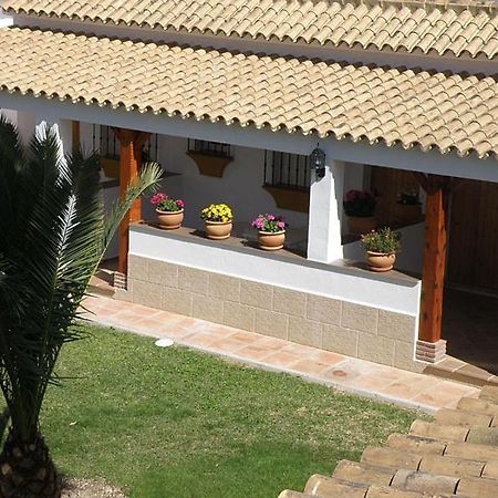 Hostal Las Acacias لوس كانيوس دي ميكا المظهر الخارجي الصورة