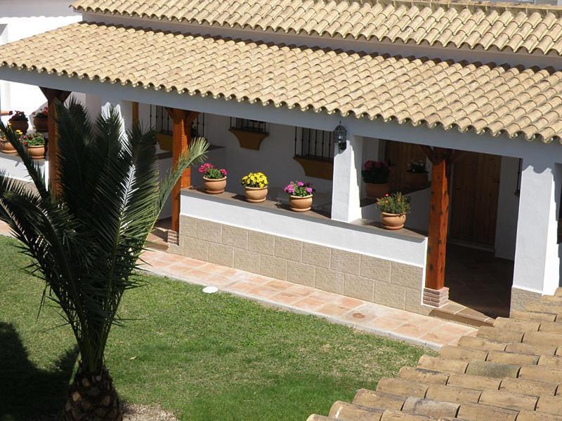 Hostal Las Acacias لوس كانيوس دي ميكا المظهر الخارجي الصورة