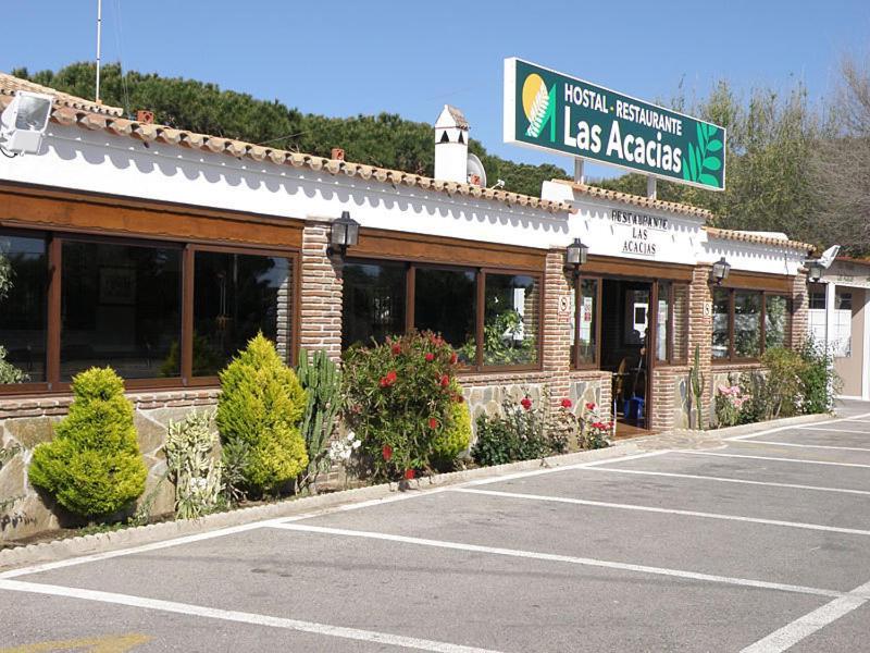 Hostal Las Acacias لوس كانيوس دي ميكا المظهر الخارجي الصورة
